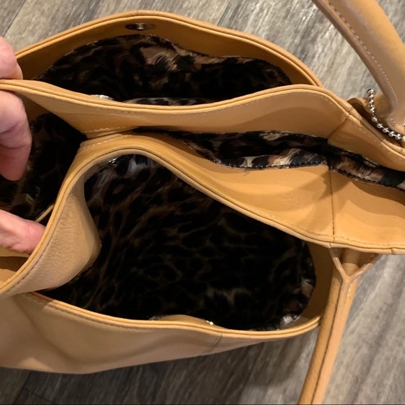 Sophia Caperelli Leather Shoulder Bag Purse - Picture 10 of 15